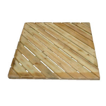 Immagine di pedana diagonale zigrinata, in legno di pino trattato con impregnante in autoclave, sezione listelli mm.15x68, dimensione totale cm.50x50 h.3,2                                                                                                                                                                                                                                                                                                                                                                     