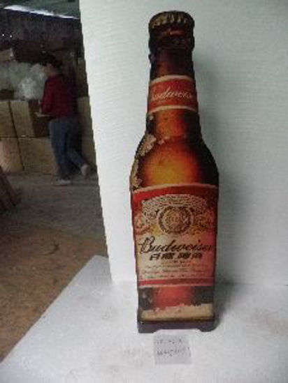 Immagine di Portabottiglie a forma di bottiglia di birra 36x29x125cm                                                                                                                                                                                                                                                                                                                                                                                                                                                            