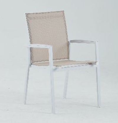 Immagine di sedia con braccioli impilabile, struttura in alluminio bianco, seduta  textilene colore antracite, dimensioni cm. 56x63 h.89,5                                                                                                                                                                                                                                                                                                                                                                                      