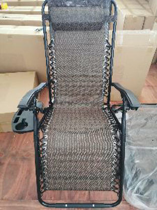 Immagine di sedia sdraio reclinabile con braccioli, rivestimento in texilene colore marrone, con cuscino appoggiatesta, dimensioni cm..180x65 h.115                                                                                                                                                                                                                                                                                                                                                                             